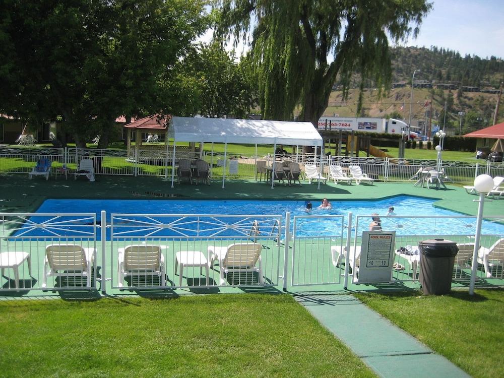 Okanagan Seasons Resort Kelowna Zewnętrze zdjęcie